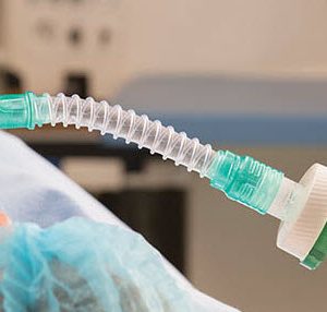 Smoothbore catheter mounts