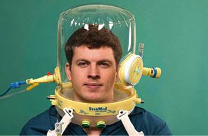StarMed Ventukit Up openable hood with built-in Venturi flow driver for CPAP therapy